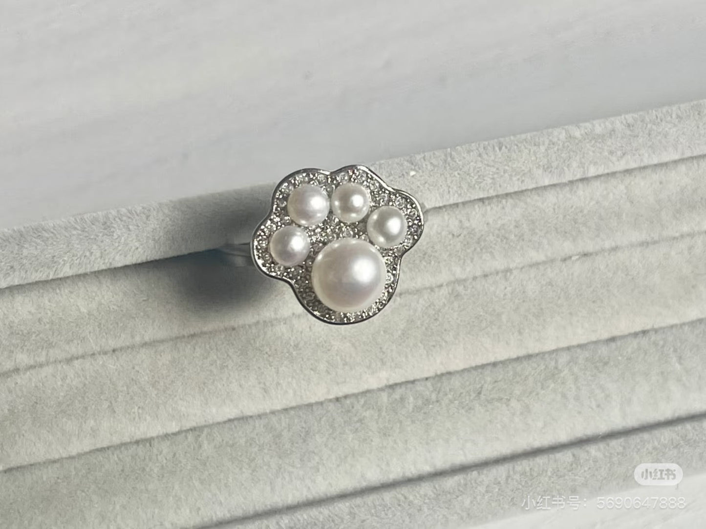 Pearl Paw Dainty Pearl Ring