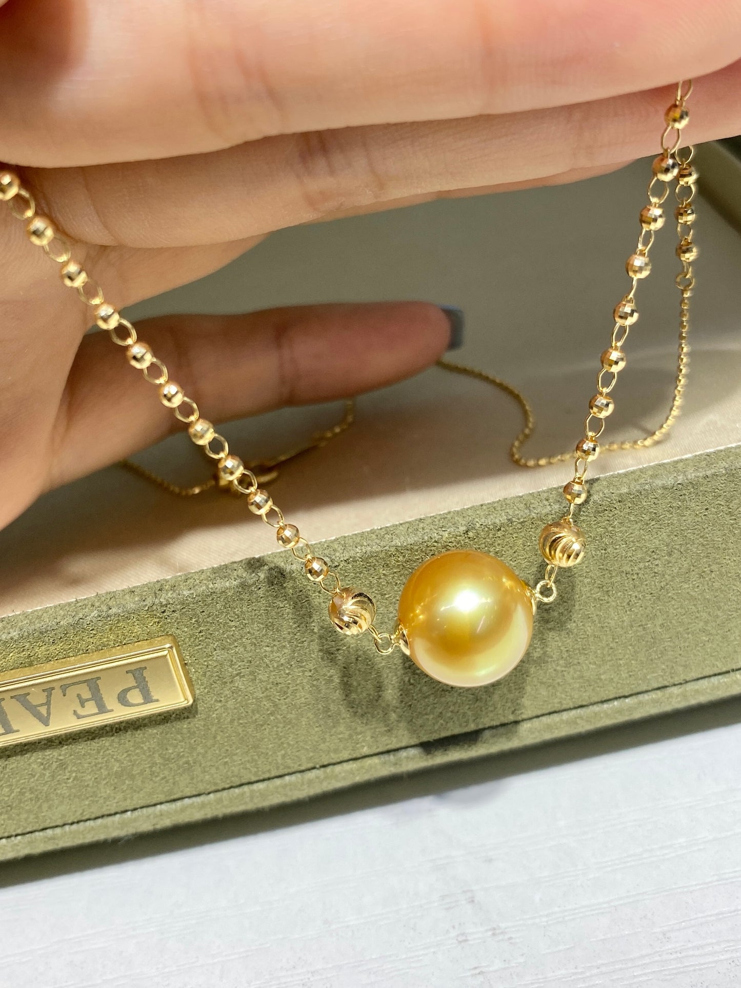 18K Gold South Sea Pearl Pendant