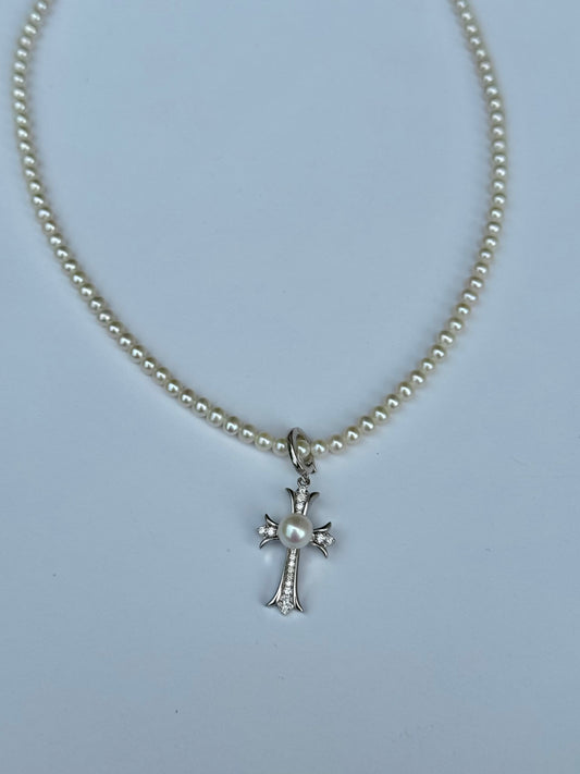 Heavenly Grace™ Removable Cross Pearl Necklace